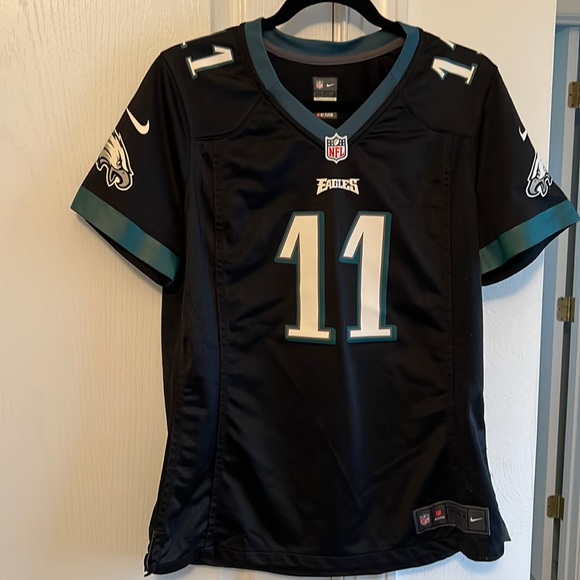 Carson Wentz Eagles Jersey - Picture 1 of 4